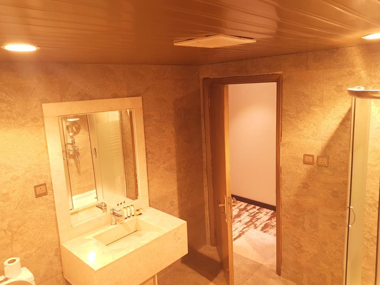 Azd Hotel Abha Bagian luar foto