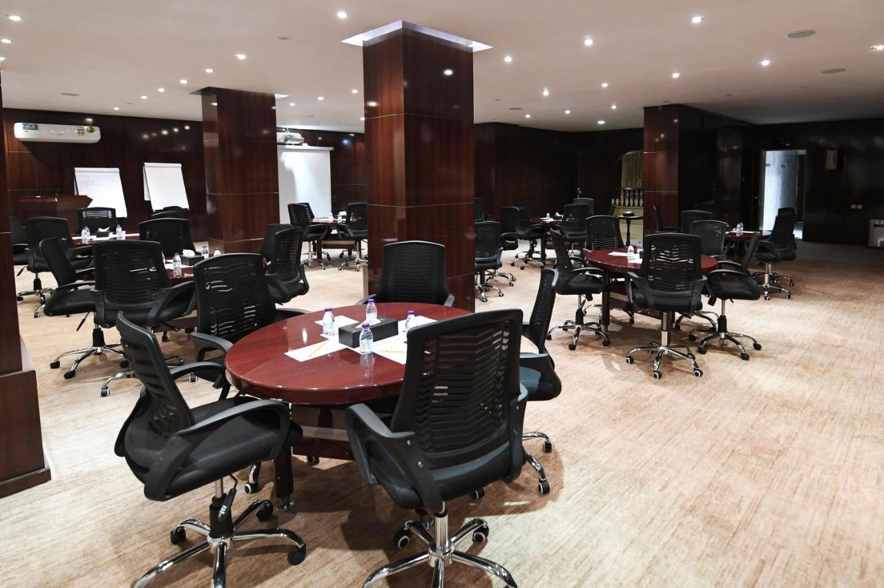 Azd Hotel Abha Bagian luar foto